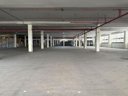 Gul Crescent (D22), Warehouse #587779461